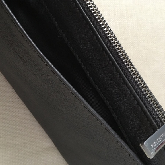 Danier Leather Wristlet in Pewter - Picture 4 of 8